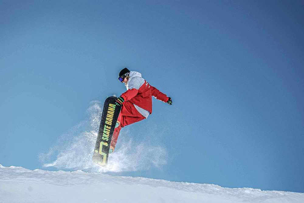alcohol Krankzinnigheid prieel Aanbieding: Goed en voordelig snowboarden op de Kitzsteinhorn